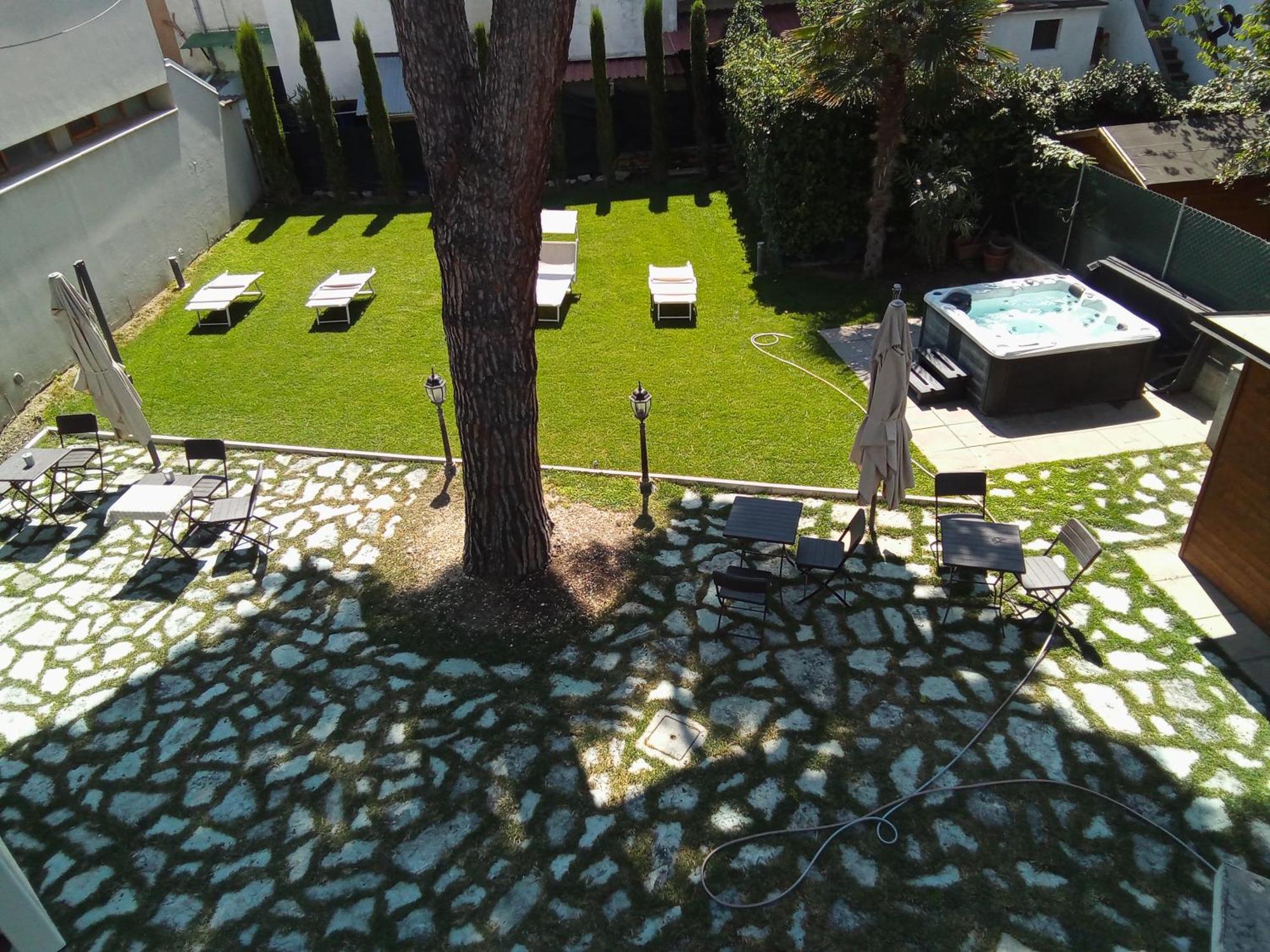 B&B Villa Tozza Сенигаллия Экстерьер фото